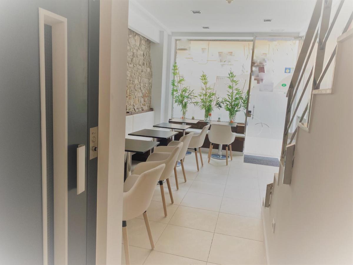 Hostal Somnis Suria Екстер'єр фото
